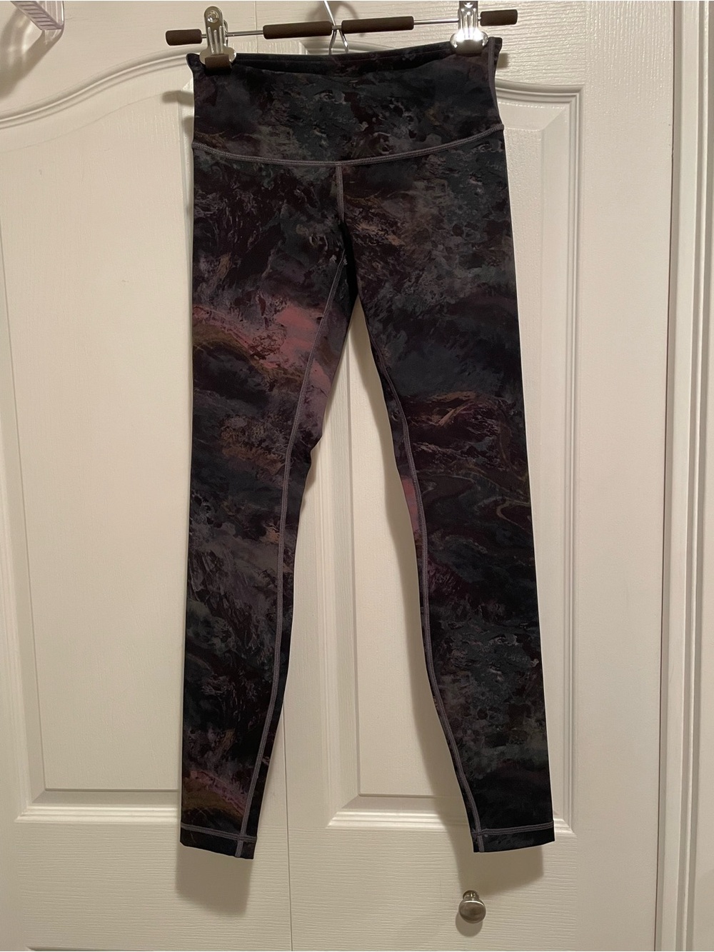 Lululemon Marbled Leggings Wunder under